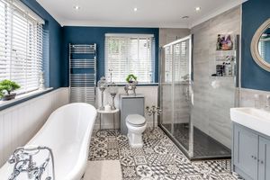 Photo 16- click for photo gallery